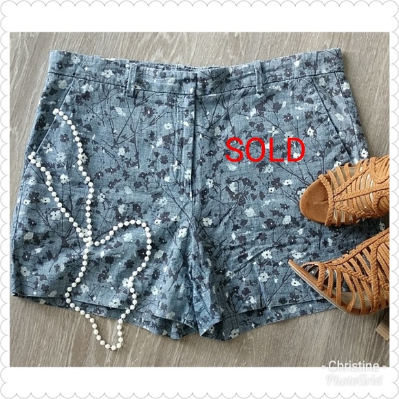 GAP Pants - *GAP Floral Tailored Shorts*